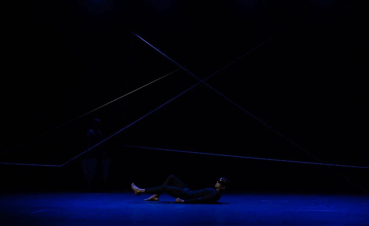 Photo of Ojala, dance piece by Nelson Reguera